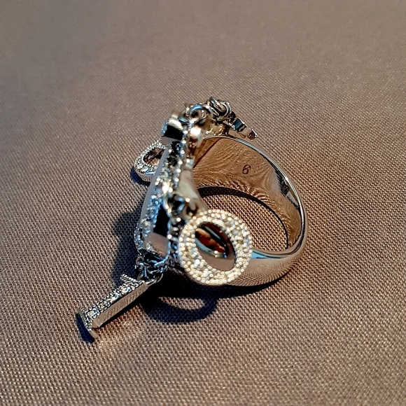 Dior authentic inlay pearl and crystals ring - Picture 5 of 7